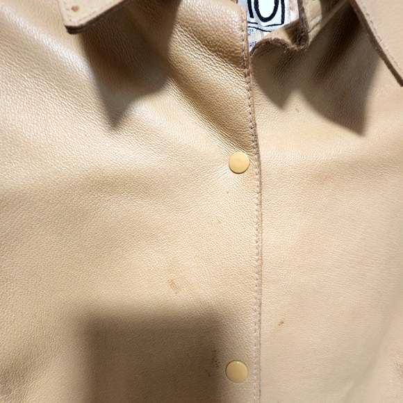 Pretty Leather Jacket - Picture 9 of 10